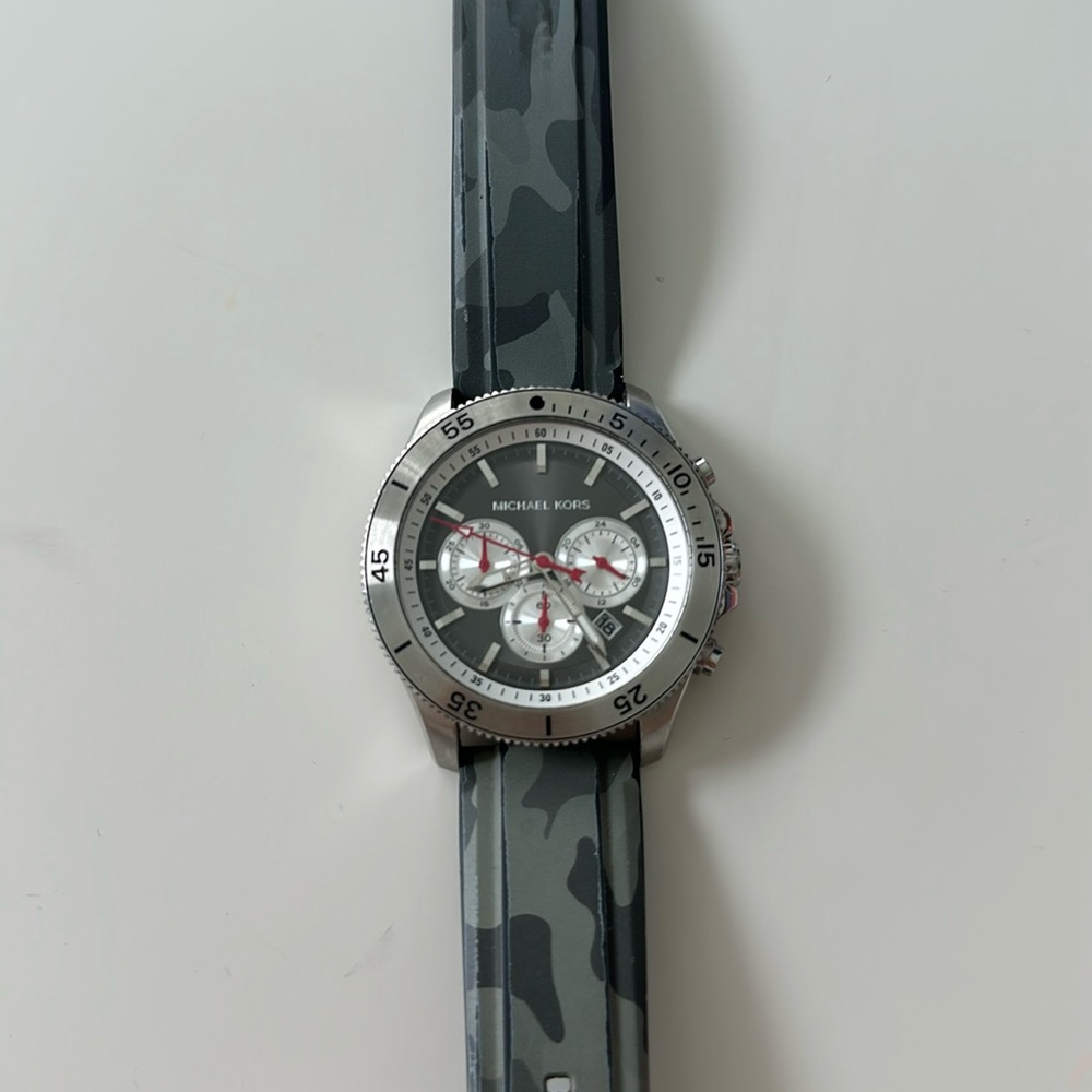 Michael kors gray camouflage watch men